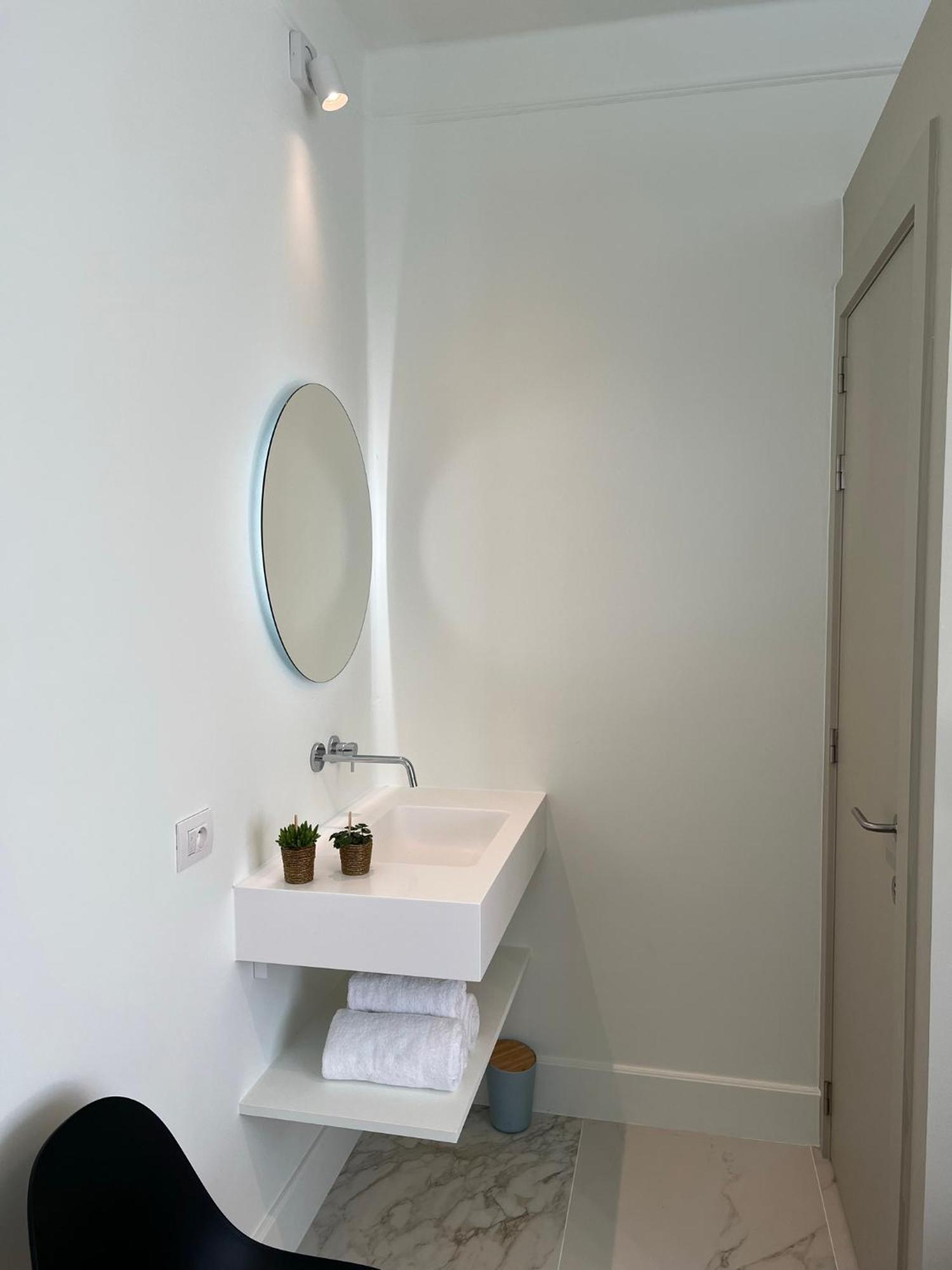 Tuss Bed & Breakfast Kortrijk Eksteriør bilde
