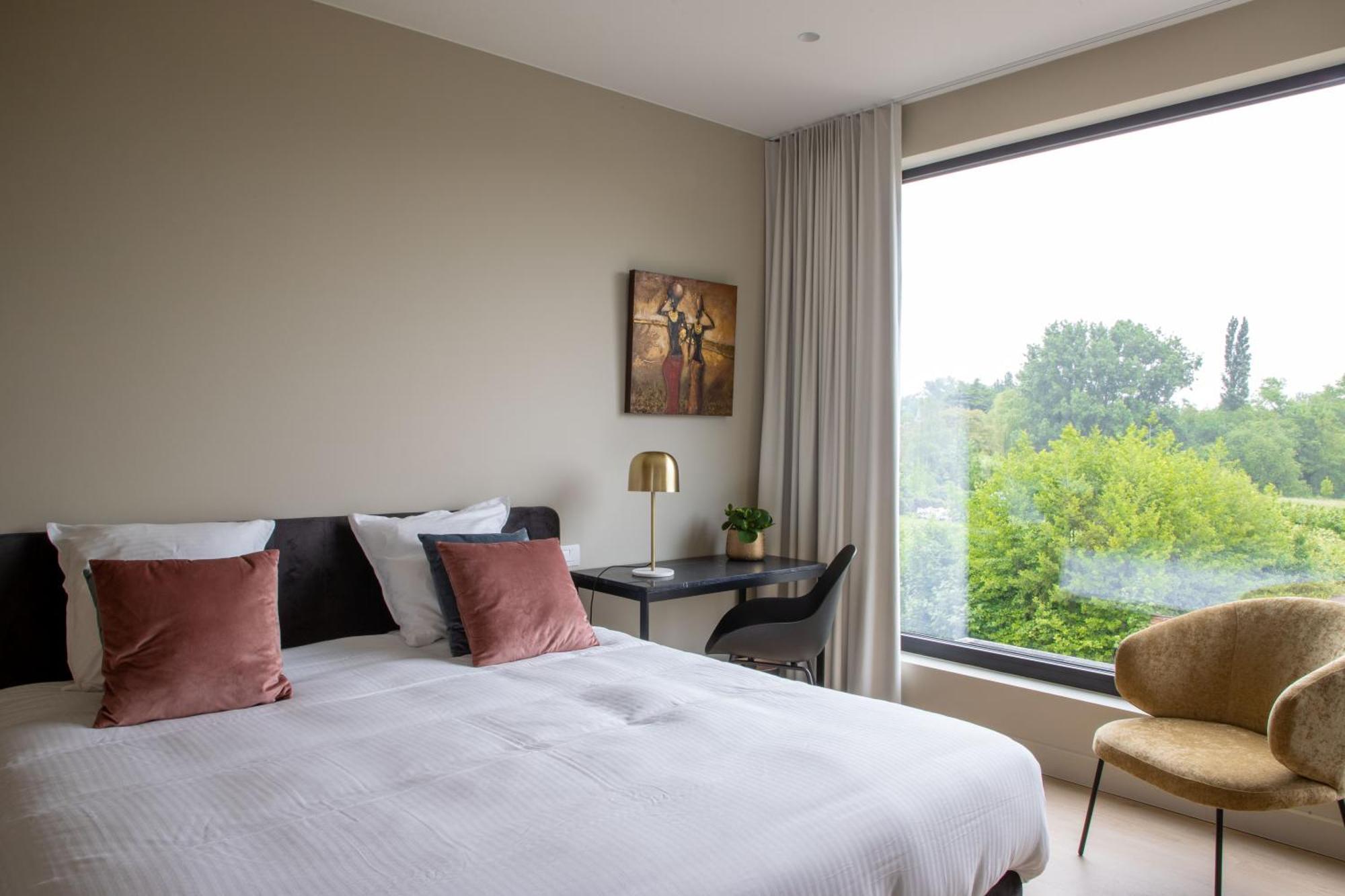Tuss Bed & Breakfast Kortrijk Eksteriør bilde
